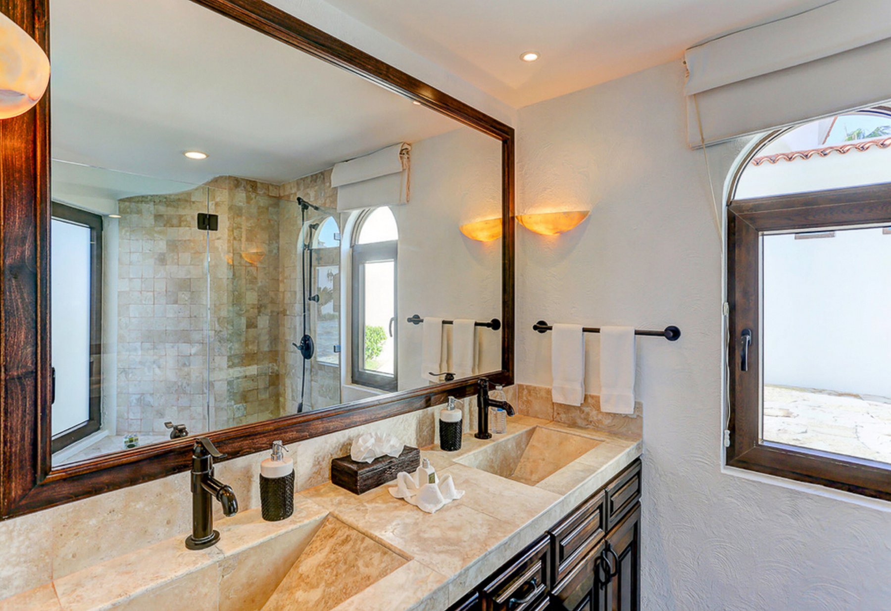 Casa La Laguna | Photo 13