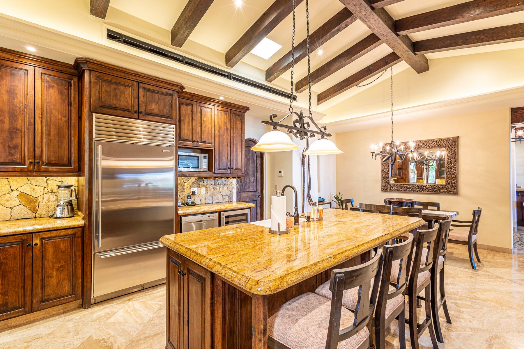 Casa Lomboy | Photo 9