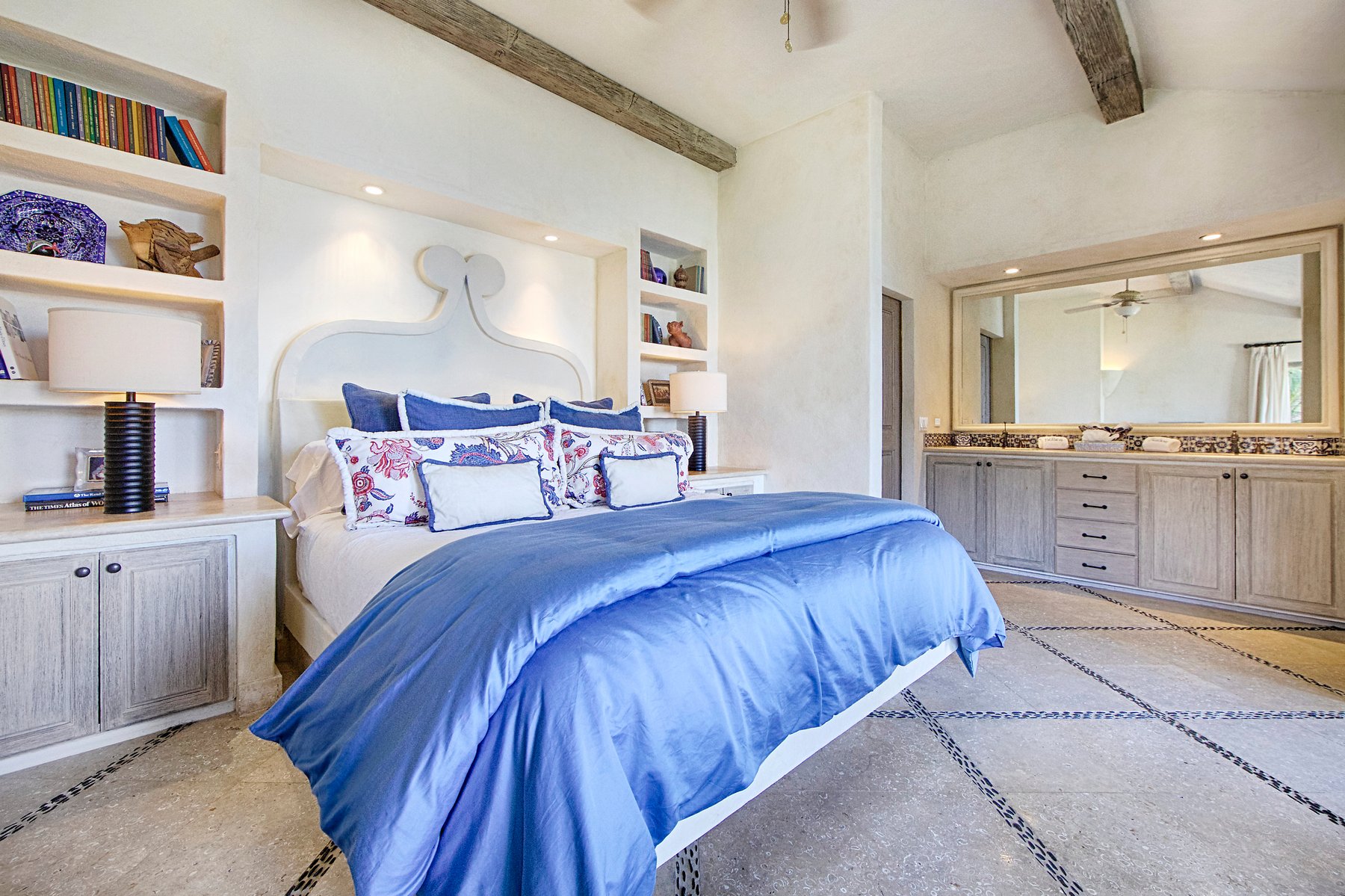 Casa Pacifica | Photo 14