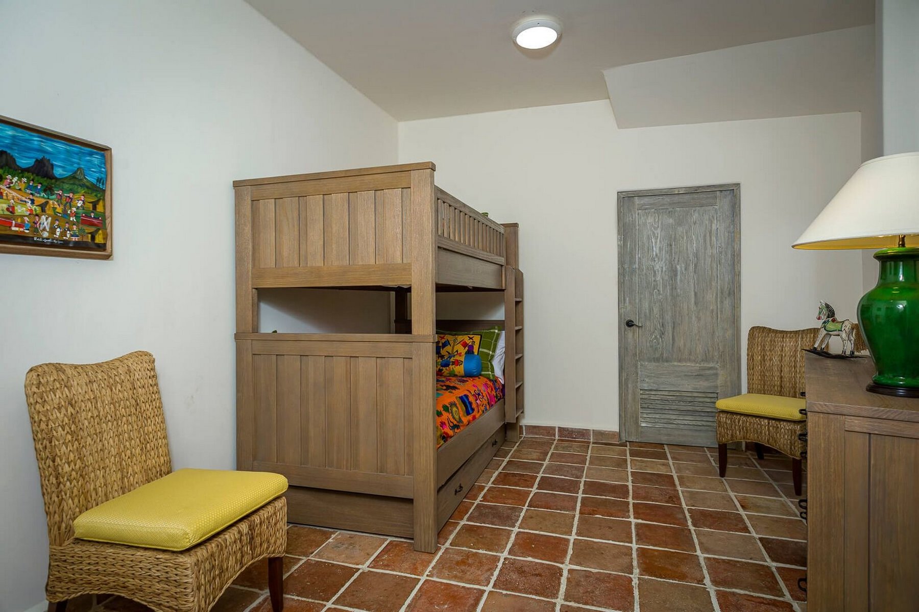 Koll Estate | Photo 13