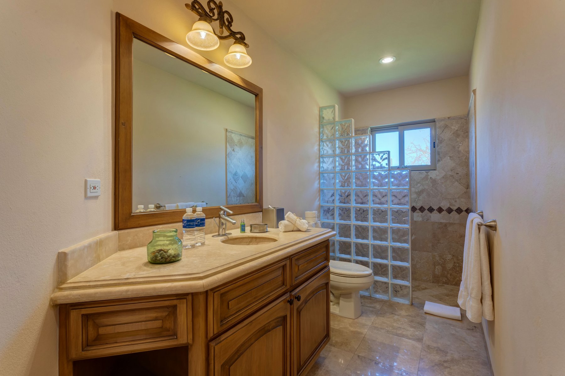 Villa Esquina | Photo 11