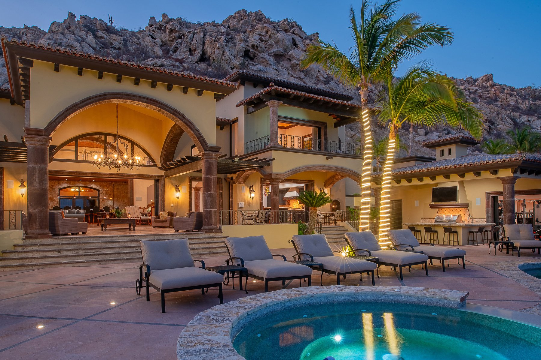 Villa de los Suenos | Photo 18