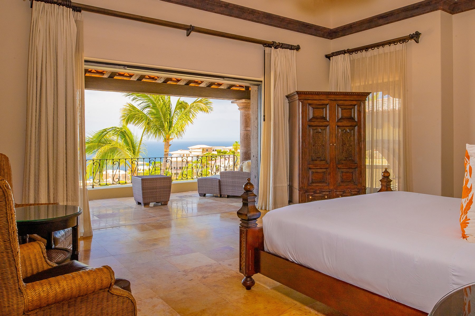 Villa de los Suenos | Photo 31