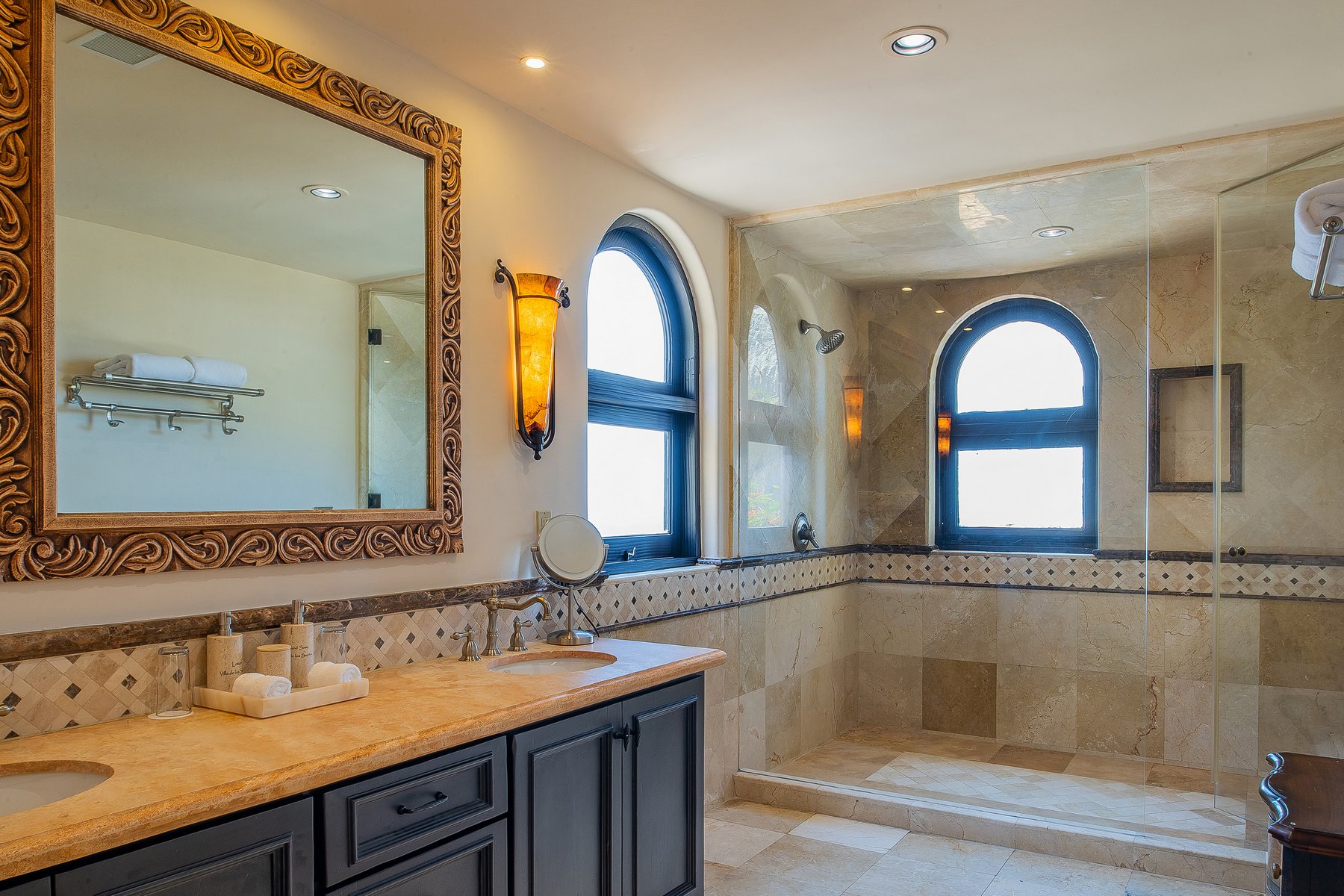 Villa de los Suenos | Photo 33