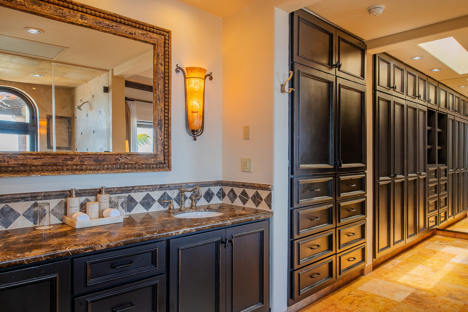 Villa de los Suenos | Photo 39