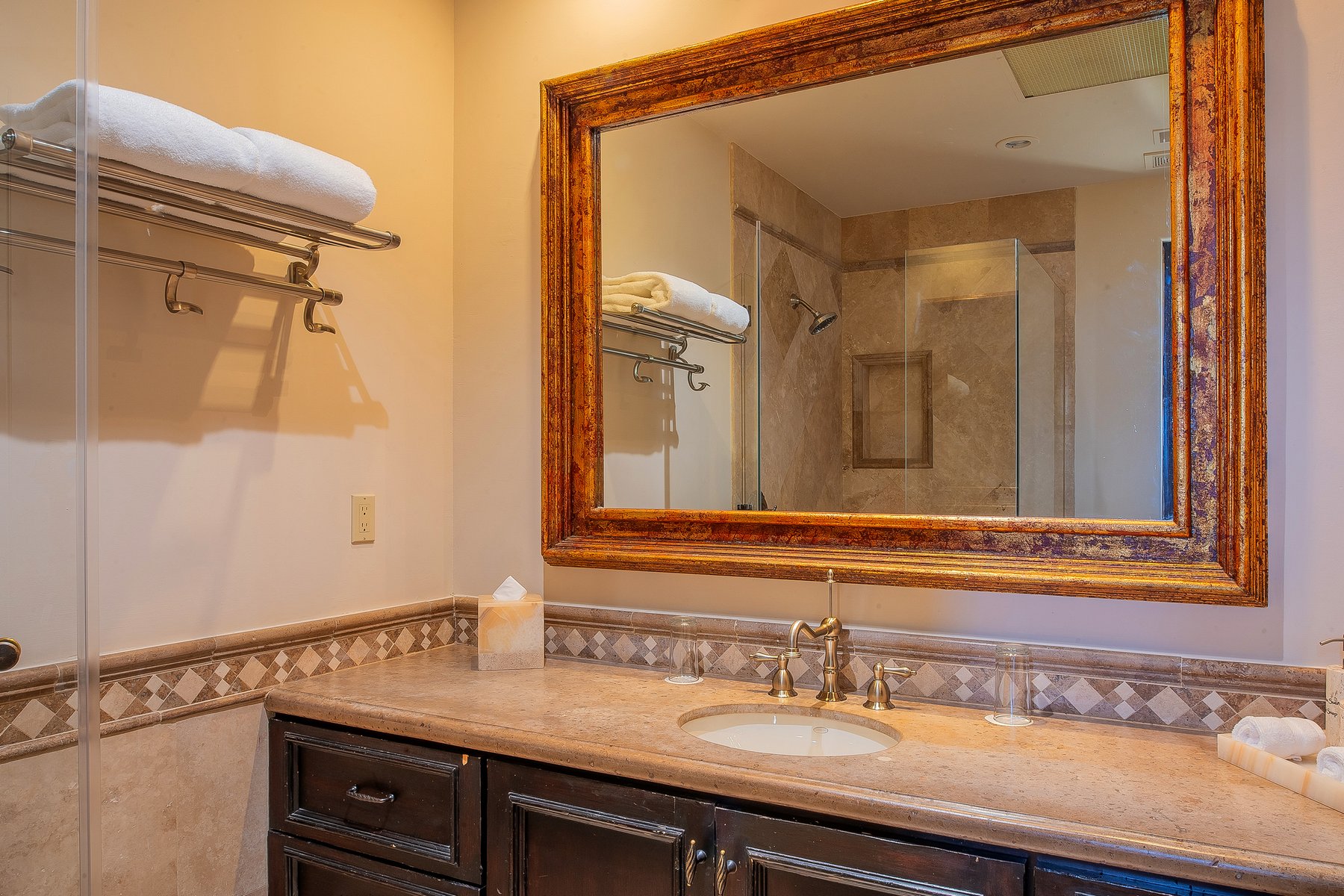 Villa de los Suenos | Photo 57