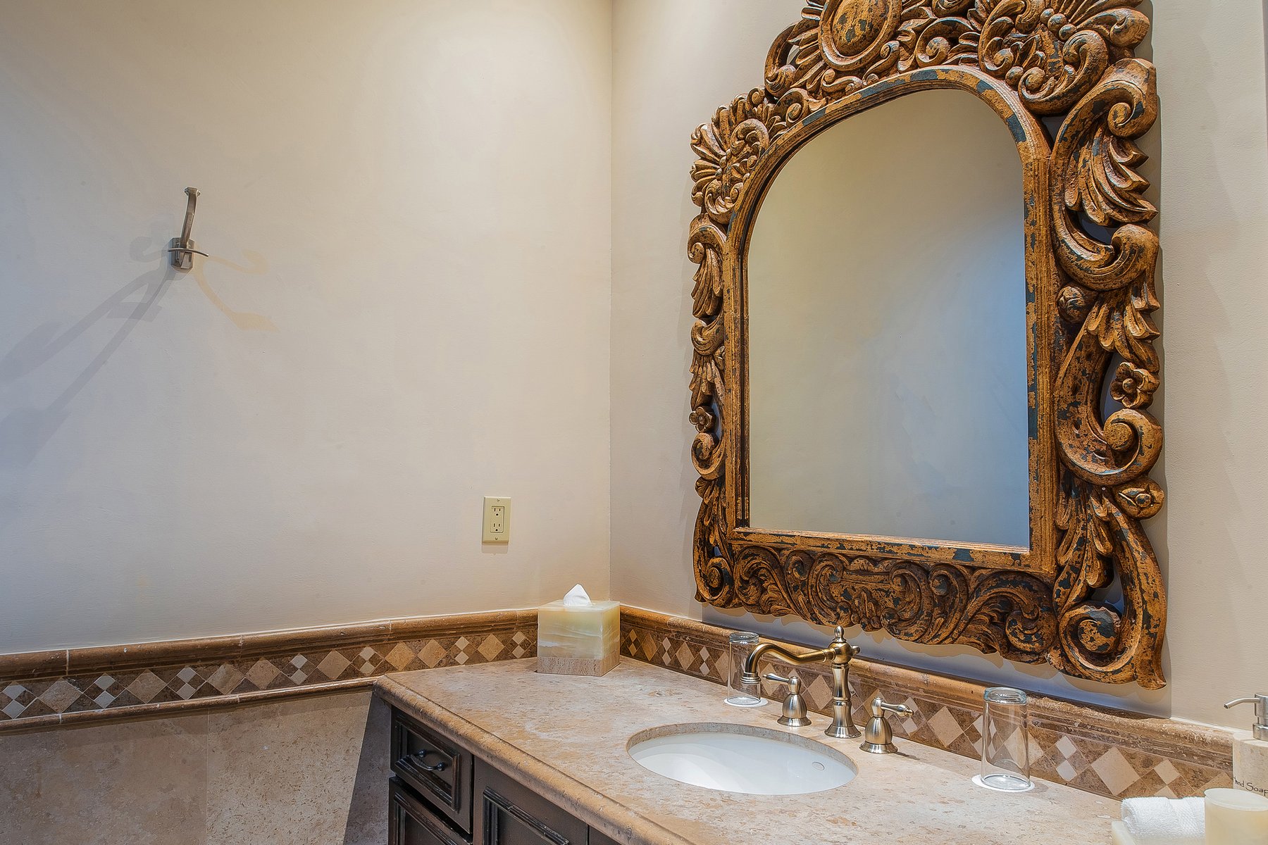 Villa de los Suenos | Photo 58