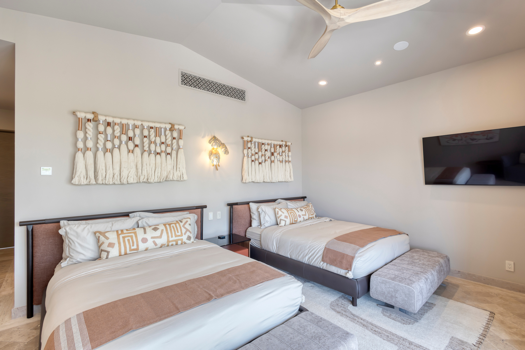 Casa Blanca | Photo 35
