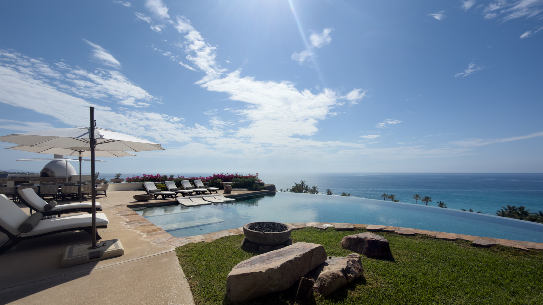 Villa de Paz y Amor
