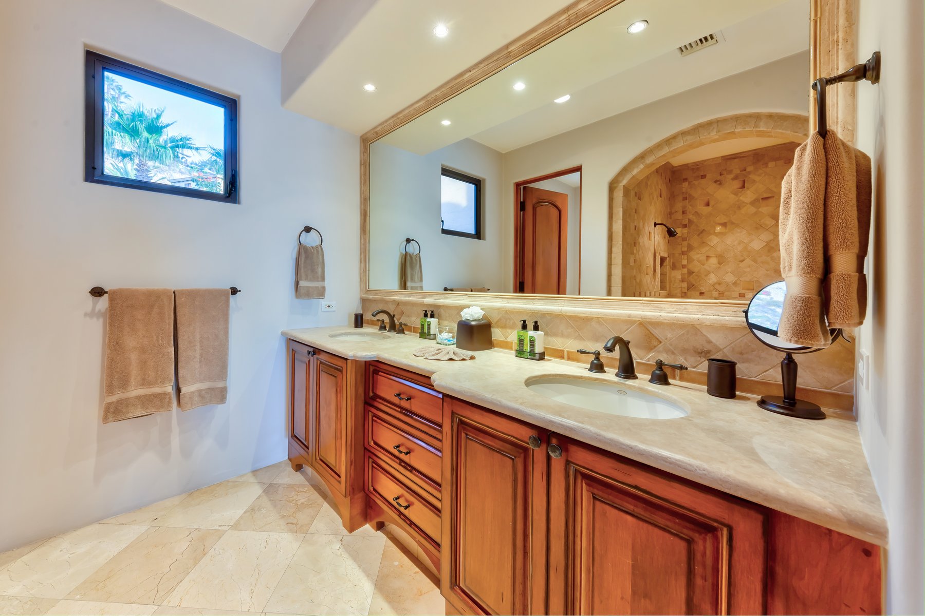 Villa Encantadora del Mar | Photo 44