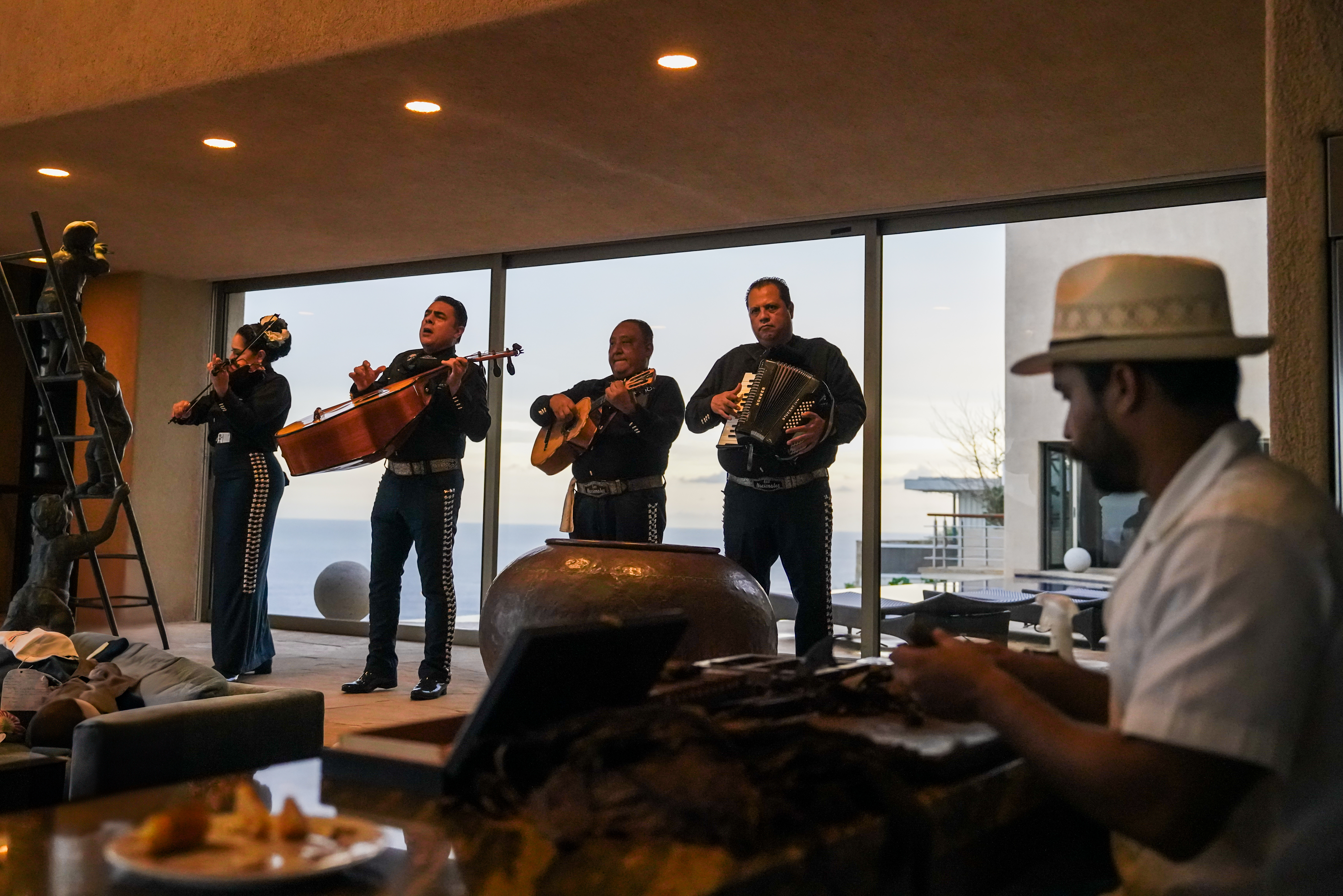 Things To Do Mariachi